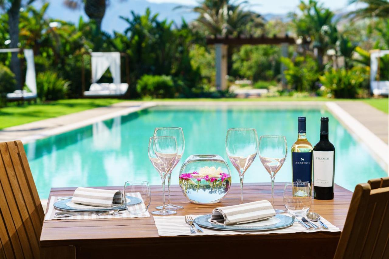 Sant Efis Hotel 4*